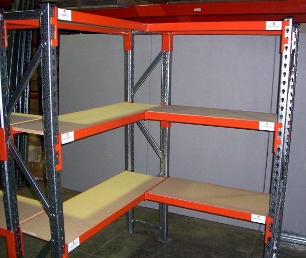 Using Pallet Racking Brisbane When Storing Items