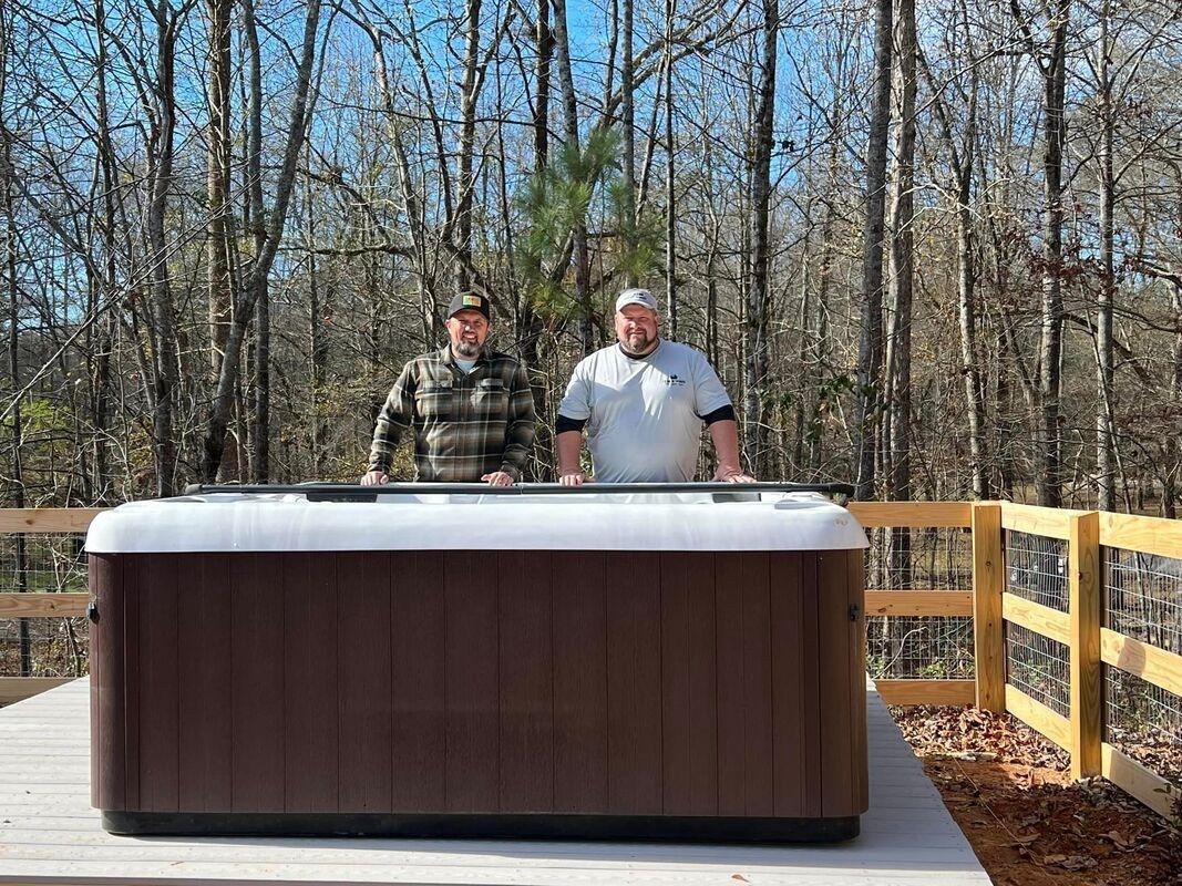 Platinum Hot Tub Movers Explains the Advantages of a December Hot Tub