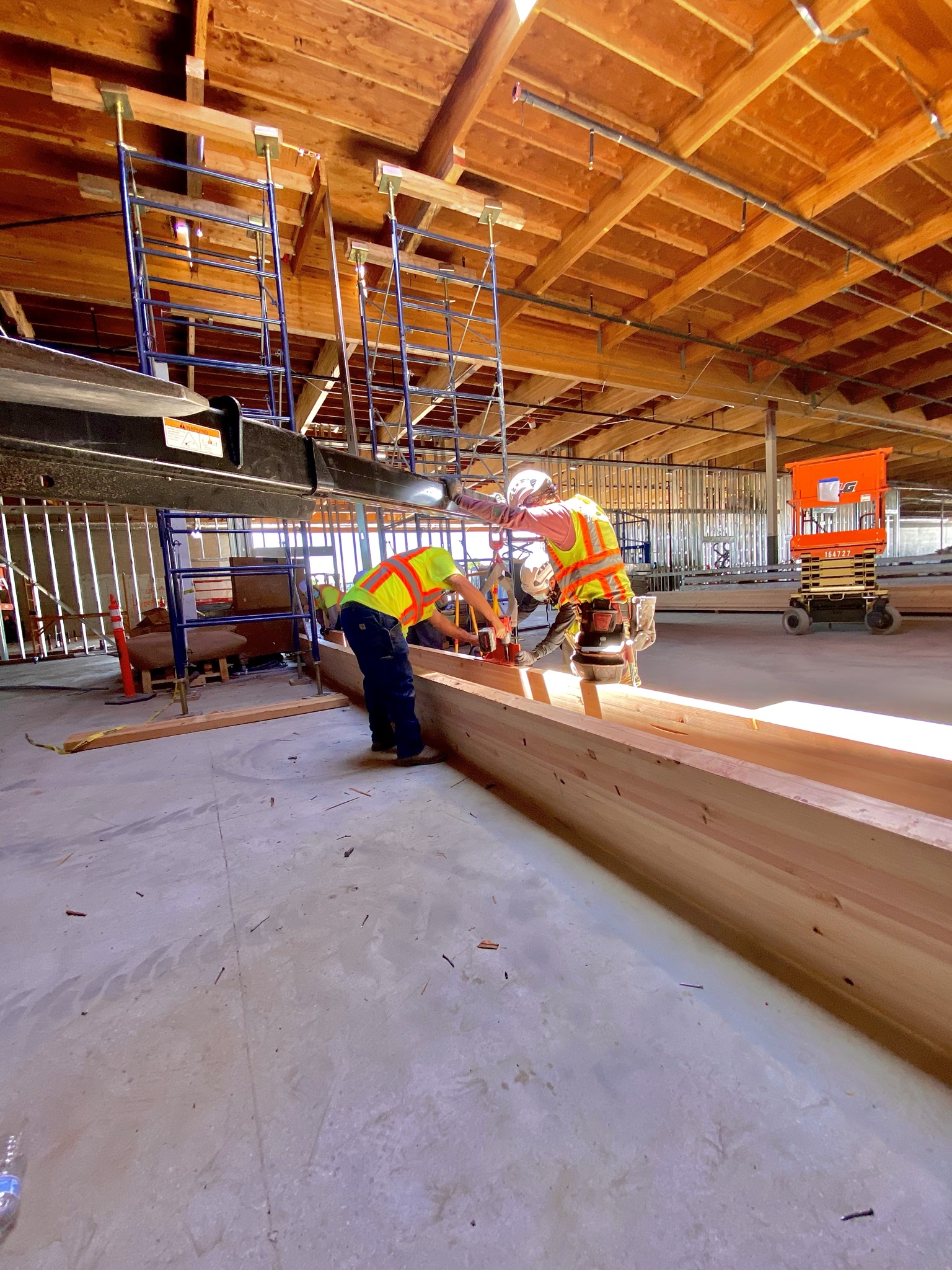 Warehouse DFX4 Victorville Carpentry PSI Pacific Systems Interiors