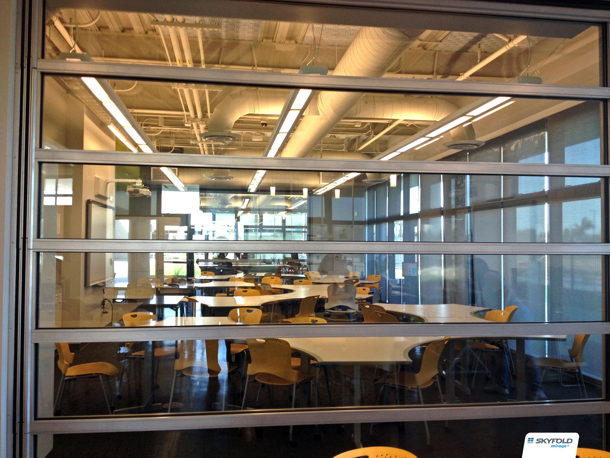 Stacey Middle School in Los Angeles, CA install Skyfold in this