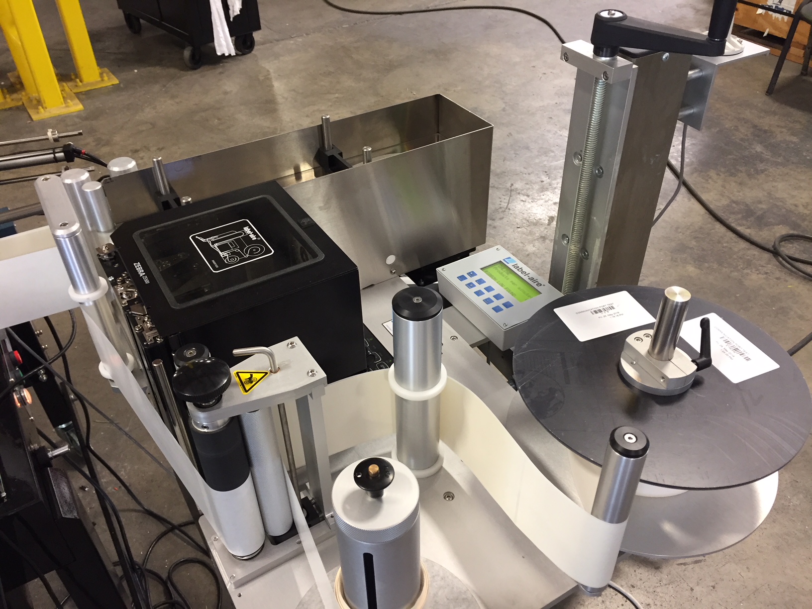 Automated Case Sealer & Labeler System Boost Productivity Packaging