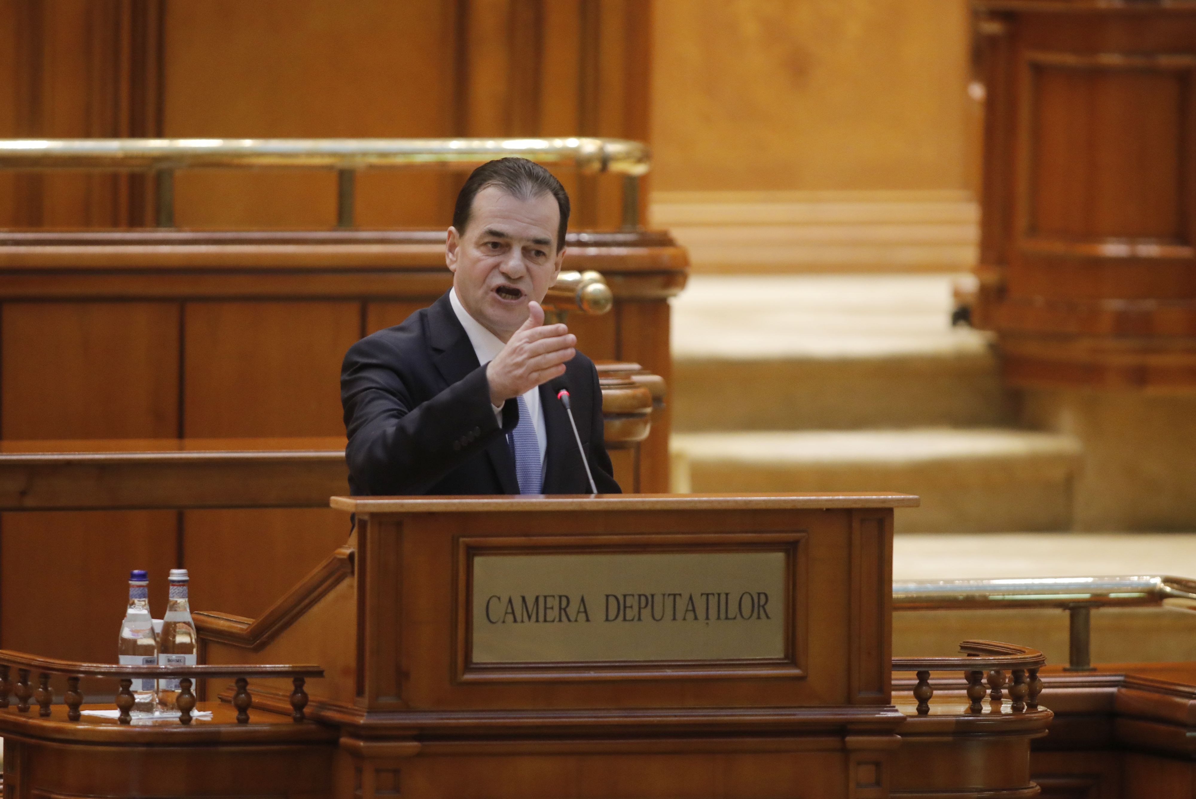 A CÄzut Guvernul In Varianta OptimistÄ Ludovic Orban Guvernul Cade In Picioare
