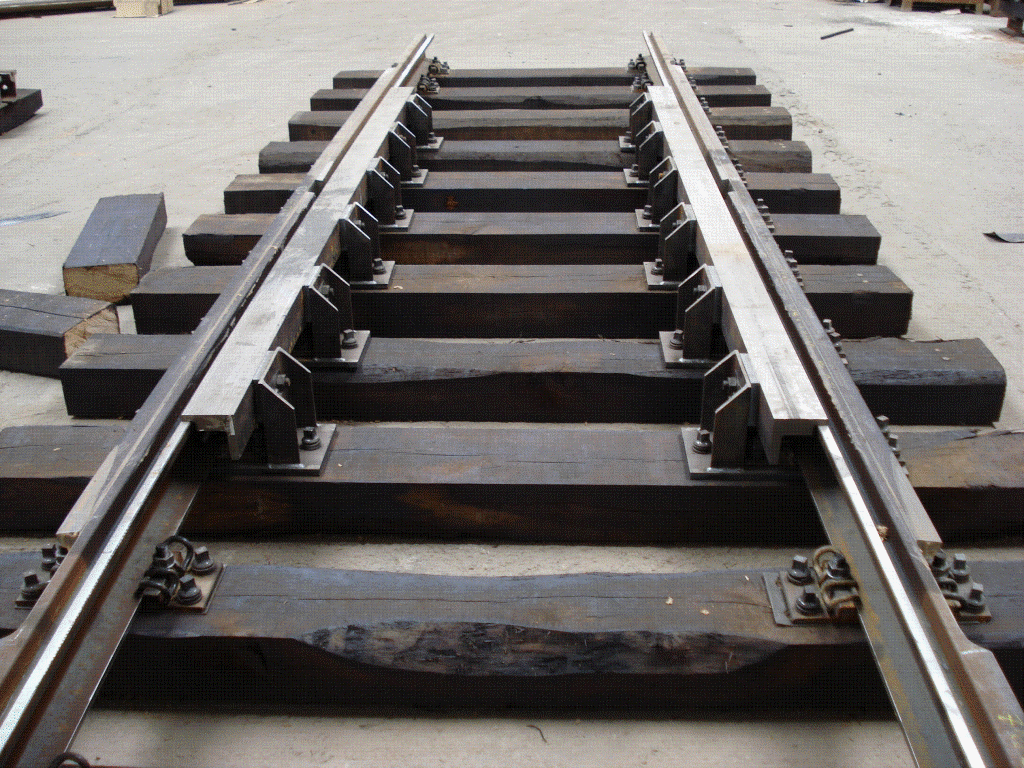 Transition rails and expansion joints Pražská strojírna vše pro