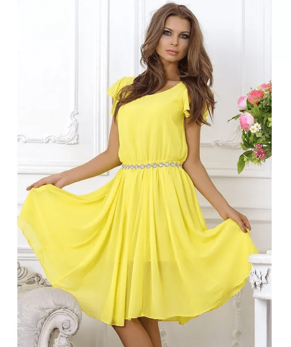 В чем пойти на свадьбу гостю свадебный наряд по времени года