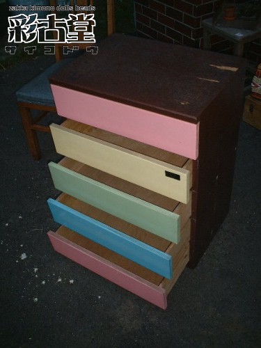 ○カラフルな色違いの5段の棚のベビーたんす/チェスト/箪笥