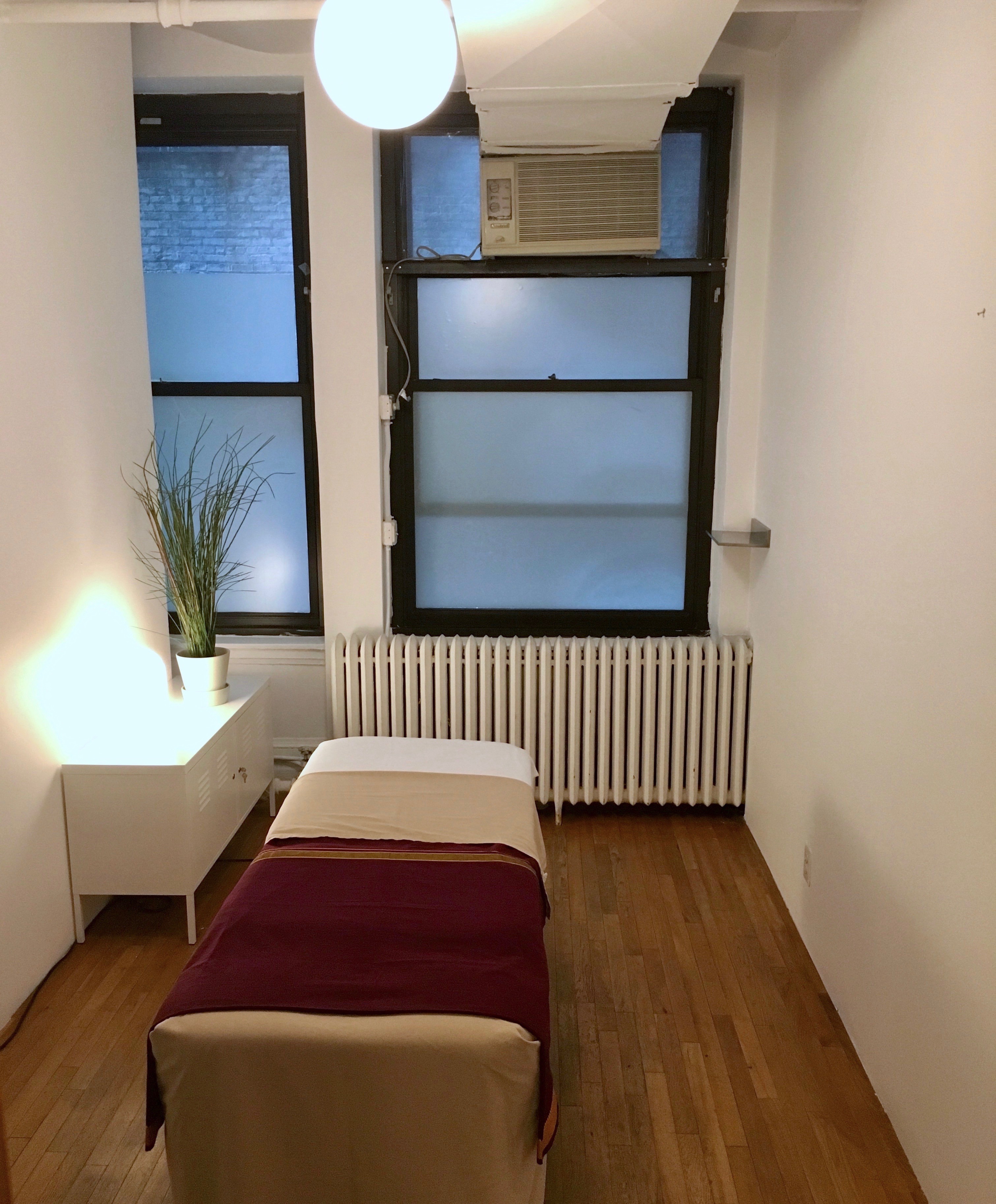 Physical Therapy Associates of New York Treatment Room for Rent