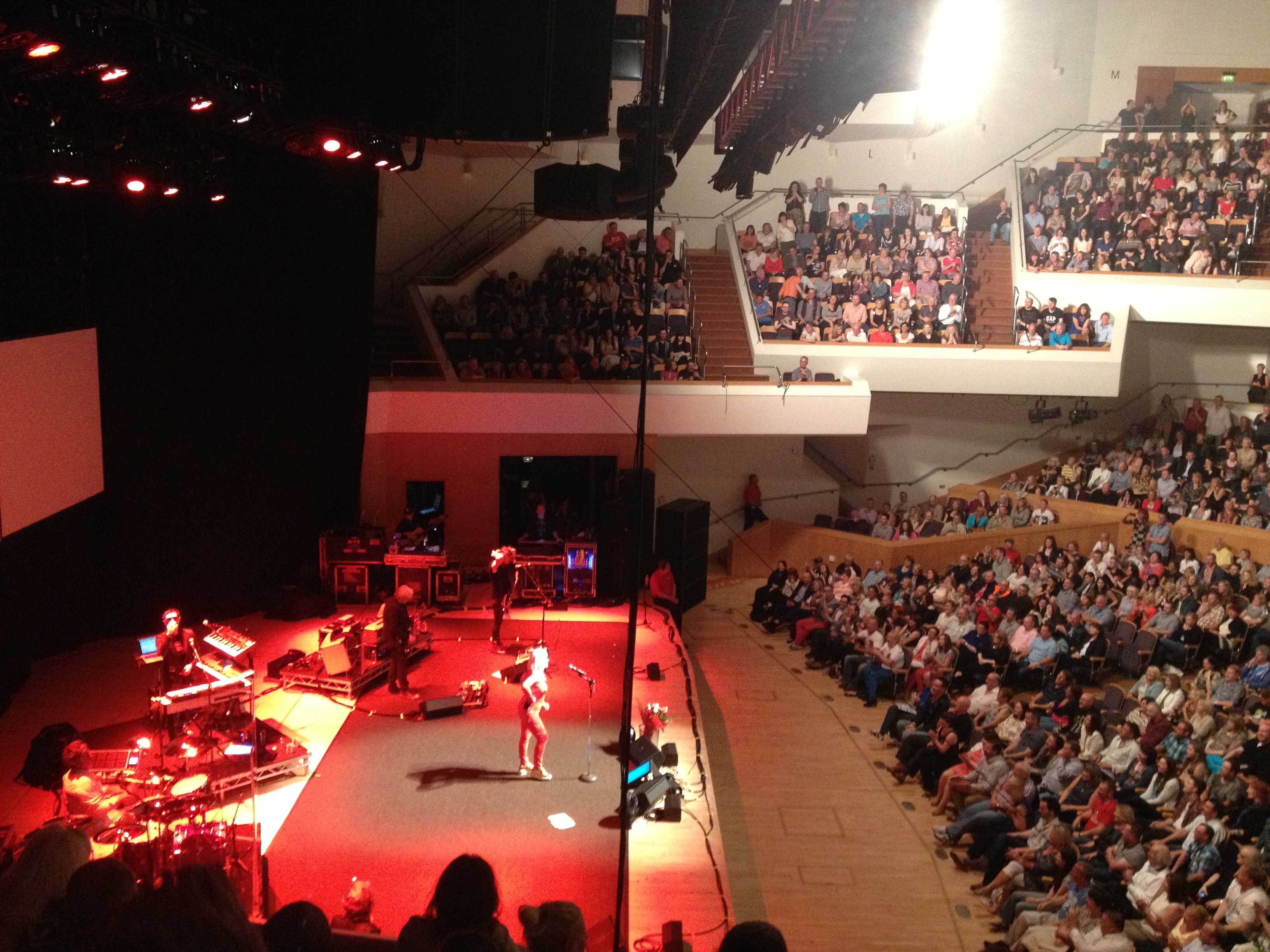 Waterfront Hall Events 2023 Live Review: Blondie – Waterfront Hall, Belfast – 26Th June 2013 | Paul Mcbride