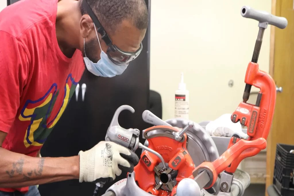 What To Consider Before Getting Jobs In Sprinkler Fitting?