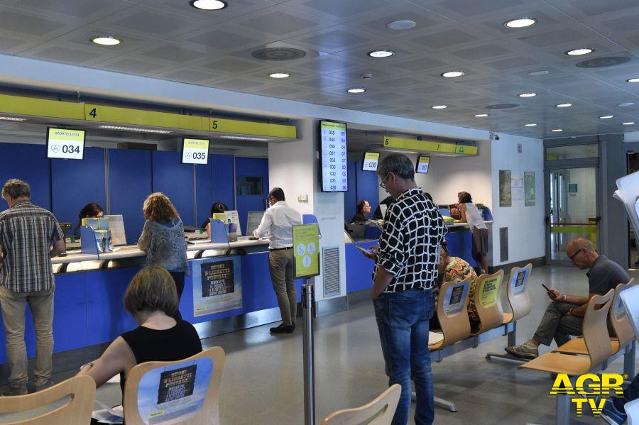 Poste Italiane, Nel X Municipio Prenotazioni Con App O Whatsapp Per L'attivazione Dell'identità Digitale | Tecnologia Agr 599_x_900_jpg