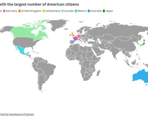 Harris e Trump apelam aos americanos no exterior na tentativa de ganhar mais votos em uma disputa acirrada