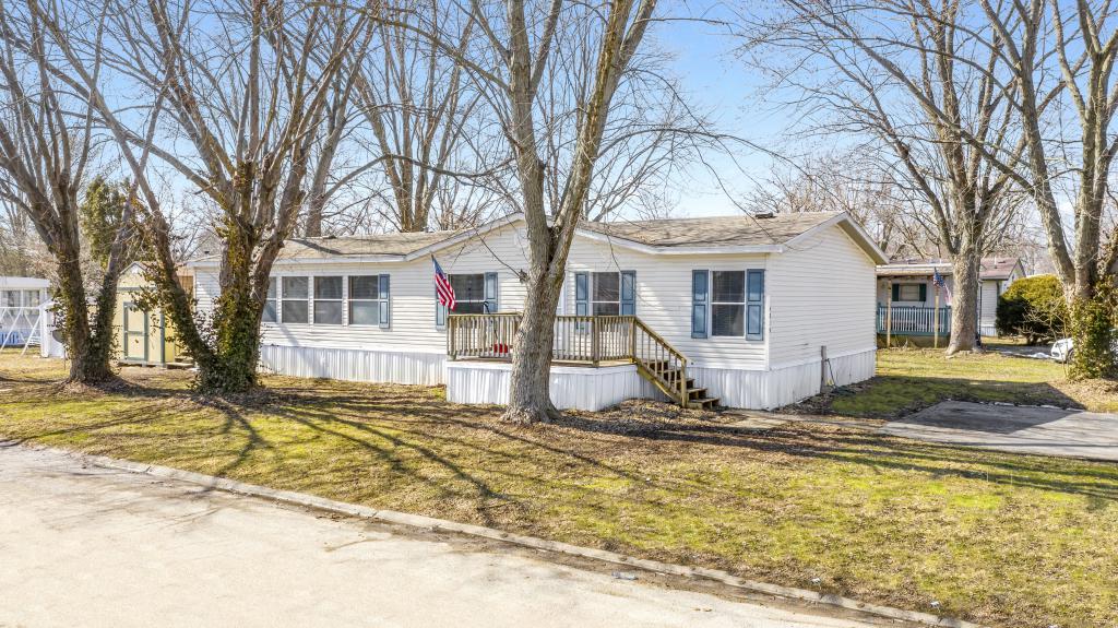 Mobile Home Park in Indianapolis, IN Skyway