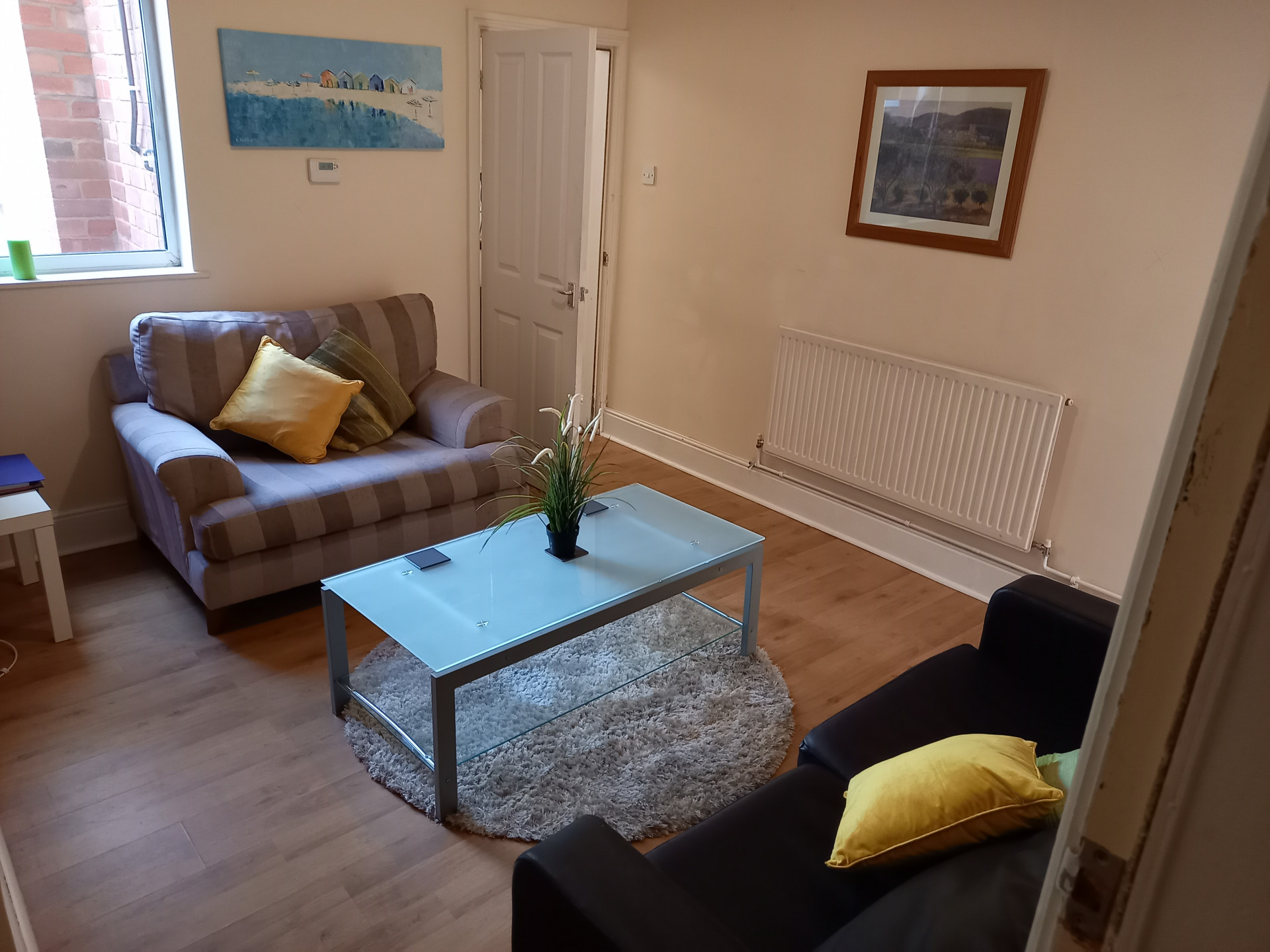 4 bed student house to rent on Knighton Lane, Leicester, LE2 8BH StuRents