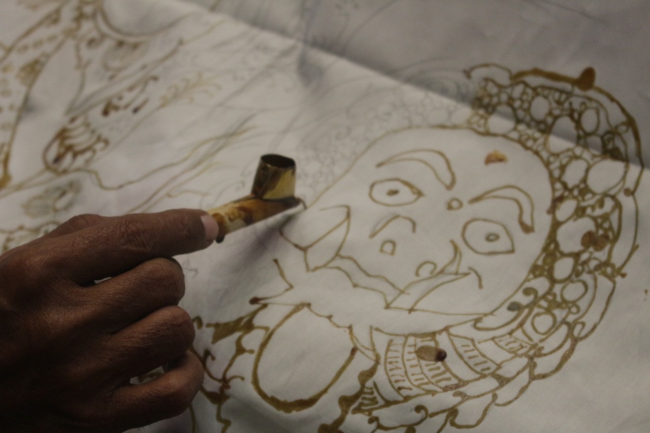 Ini Dia 5 Batik Populer yang Berasal dari Jawa Barat, Guys! | urbanasia.com