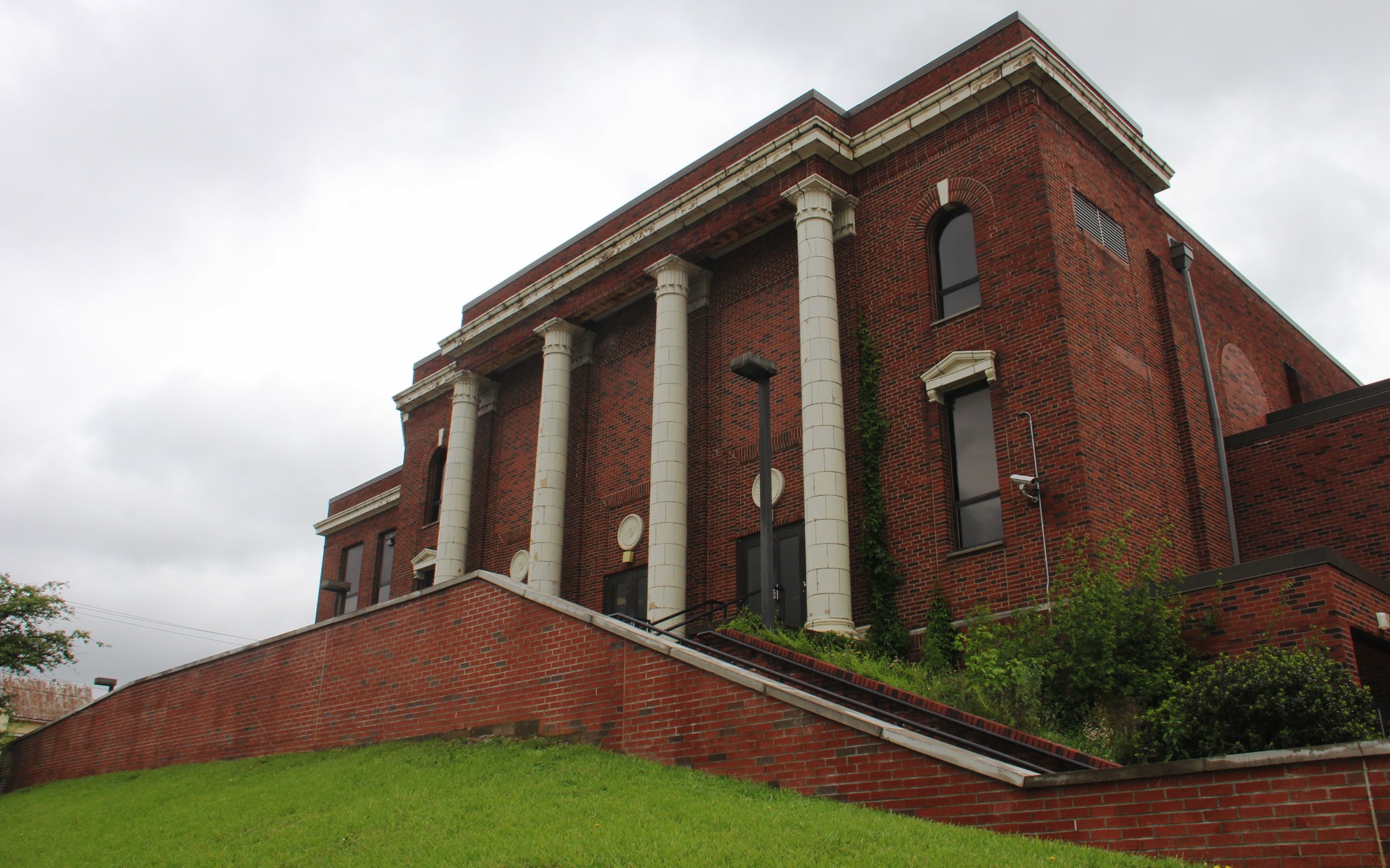 Small Town, Pennsylvania The dilemma of shrinking schools