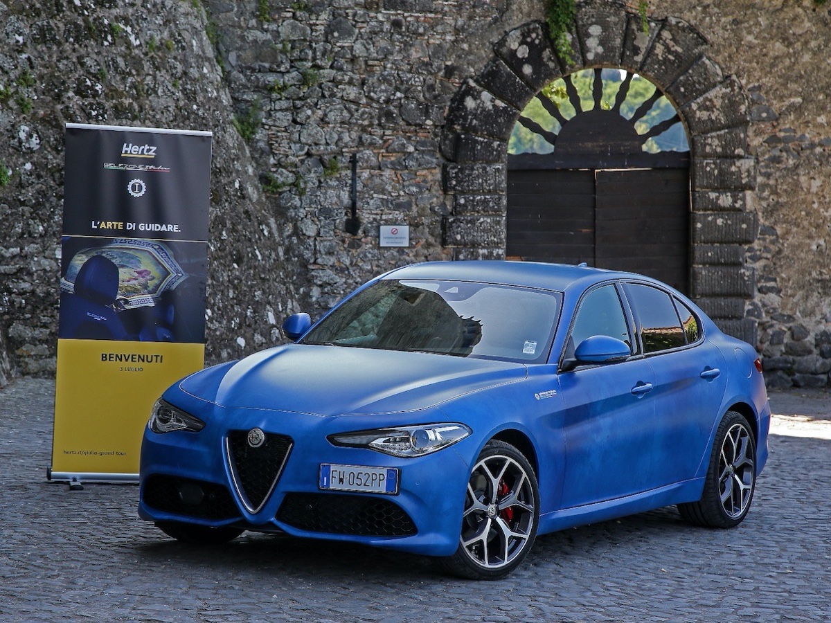 Giulia Grand Tour protagonist of Hertz Italy's 60th anniversary
