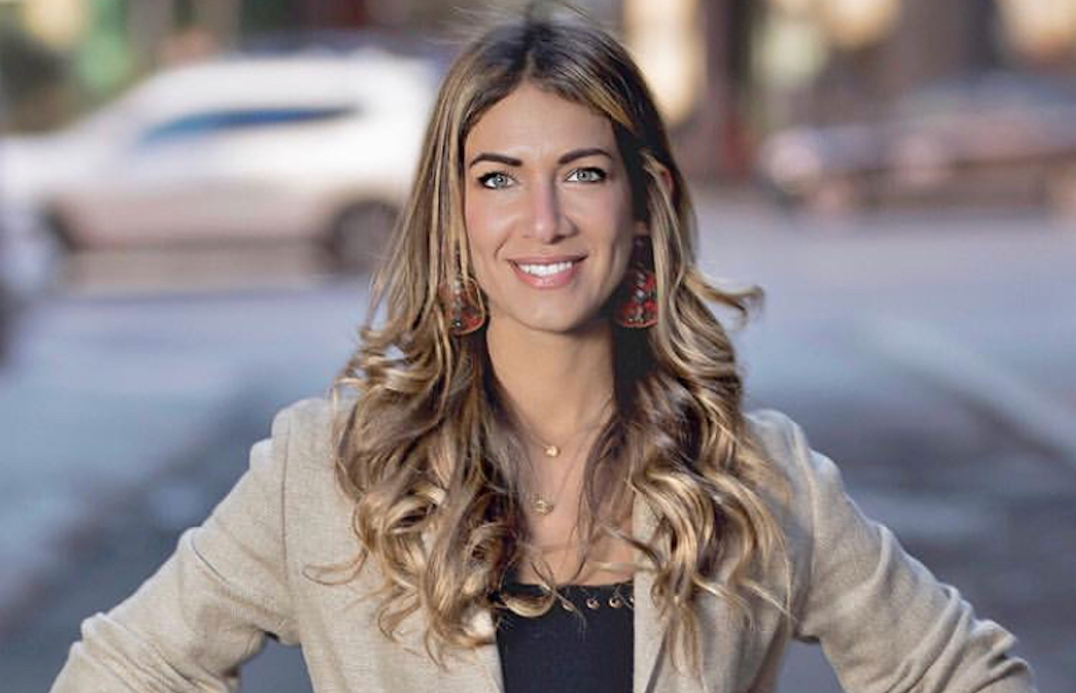 Erin Dana Lichy Real Estate Agent & Designer