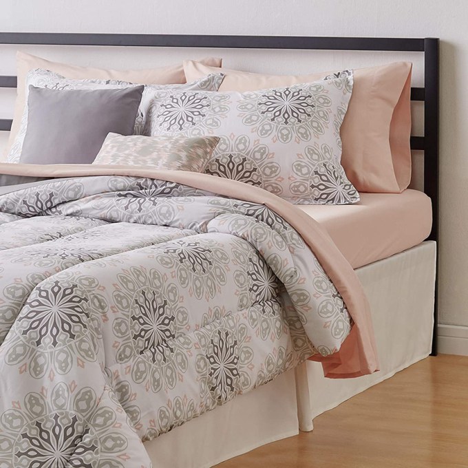 15 of the Best Comforter Sets of 2023 PureWow