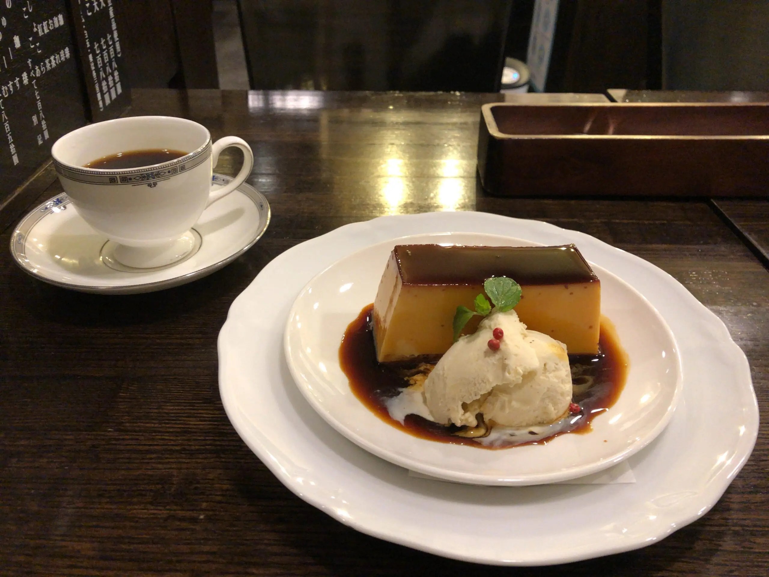 備屋珈琲店 恵比寿 恵比寿/備屋珈琲店 のボリュームたっぷりな固めプリン！ - そうだ、カフェにプリンを食べに行こう