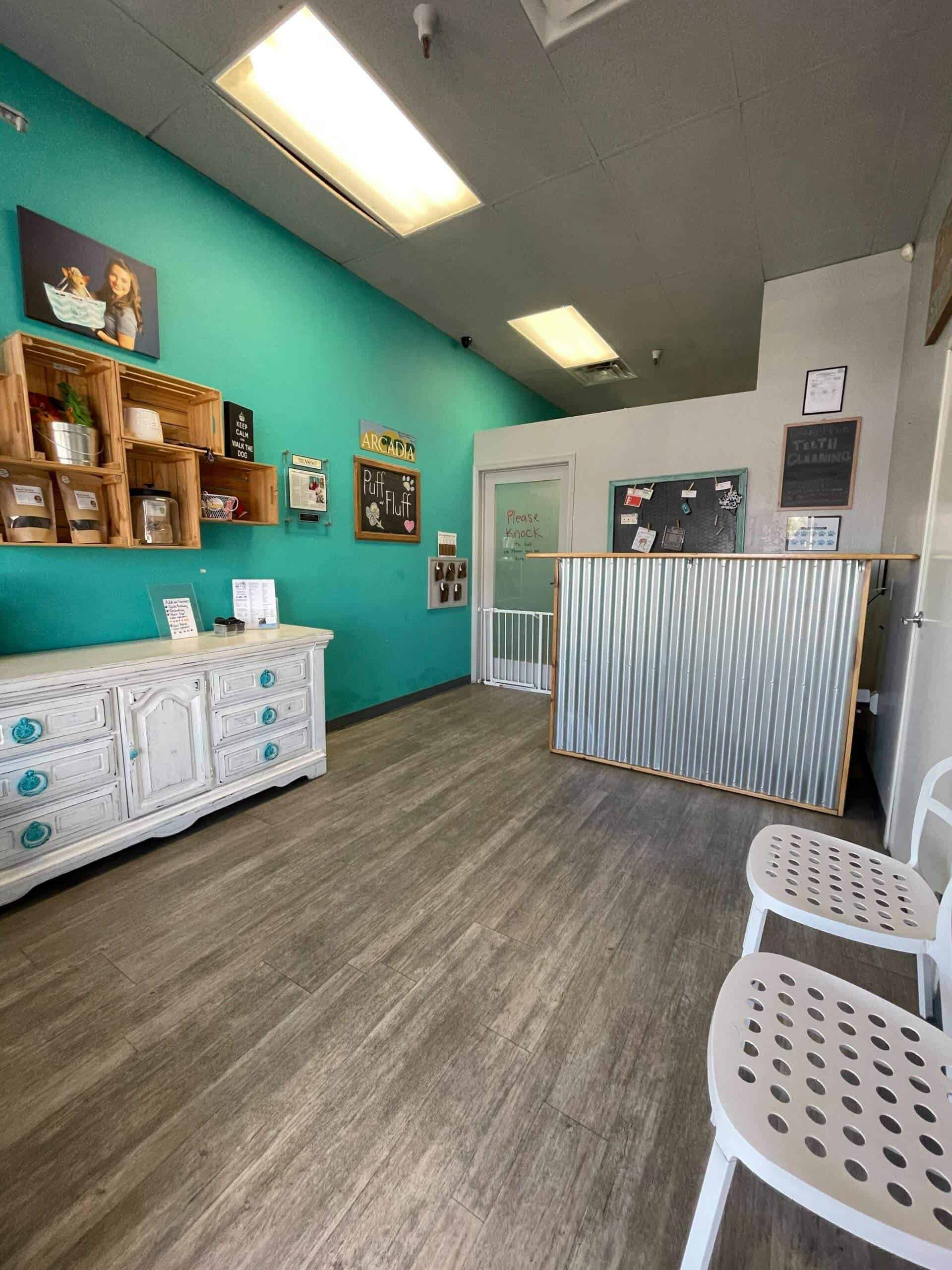 Arcadia Pet Grooming Puff and Fluff Spa
