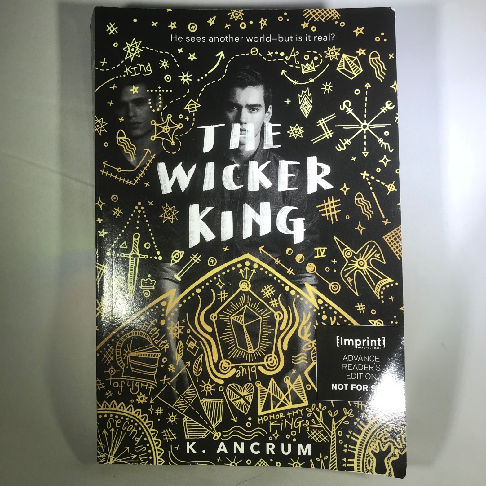 The Wicker King review Pug and Books