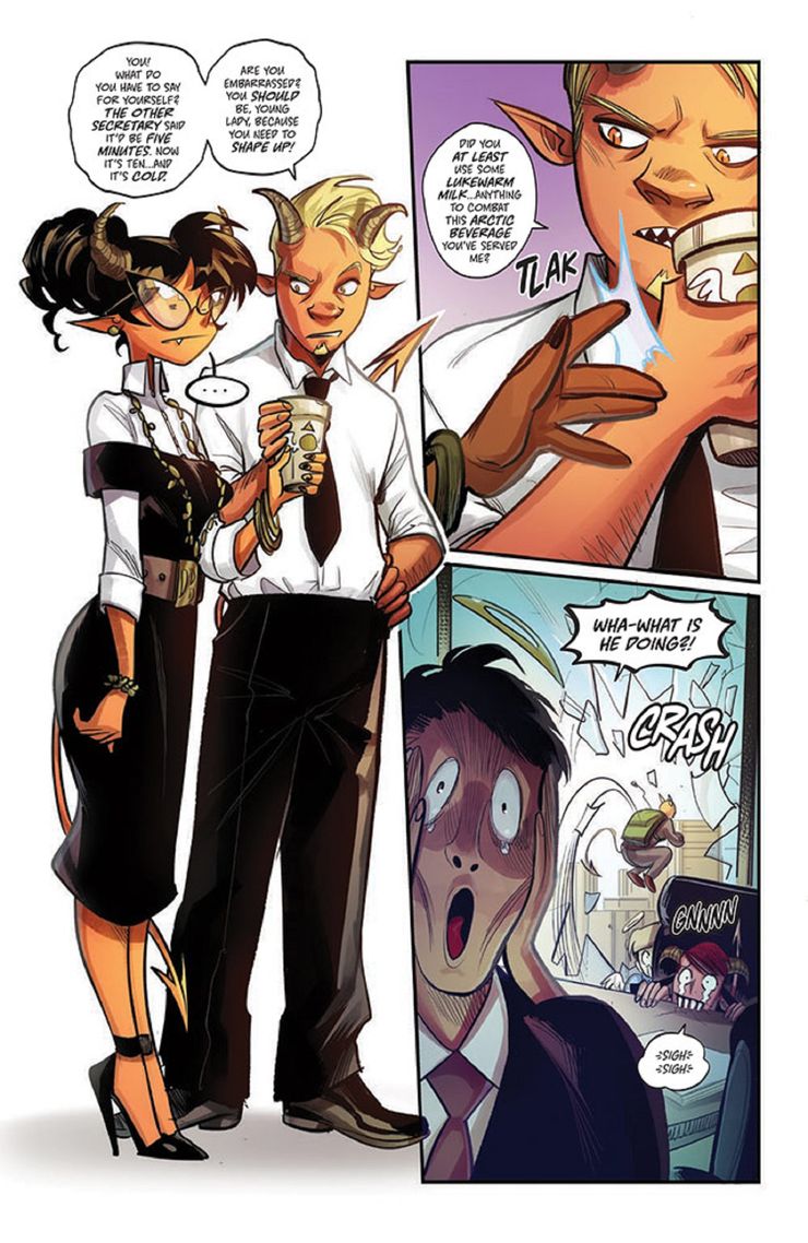 Review Sweet Paprika 1 Bigger Than Capes