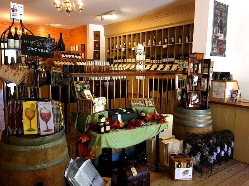 The Williamsburg Winery; A Tour and Tasting of Fine Wine