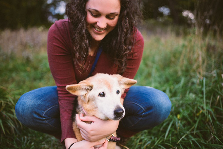 Her 16YearOld Dog Was Dying, So She Staged A Beautiful Photoshoot To