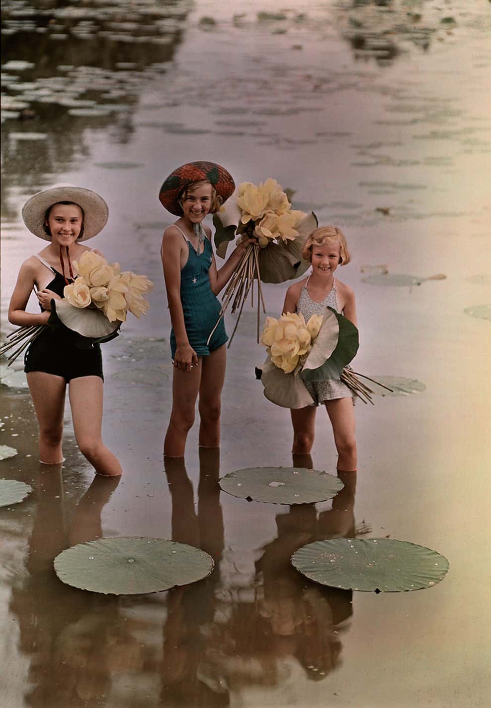37 NeverBeforeSeen National Geographic Photos Of The 20th Century