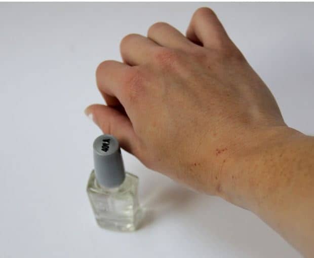 13 Unusual Uses For Clear Nail Polish Pulptastic
