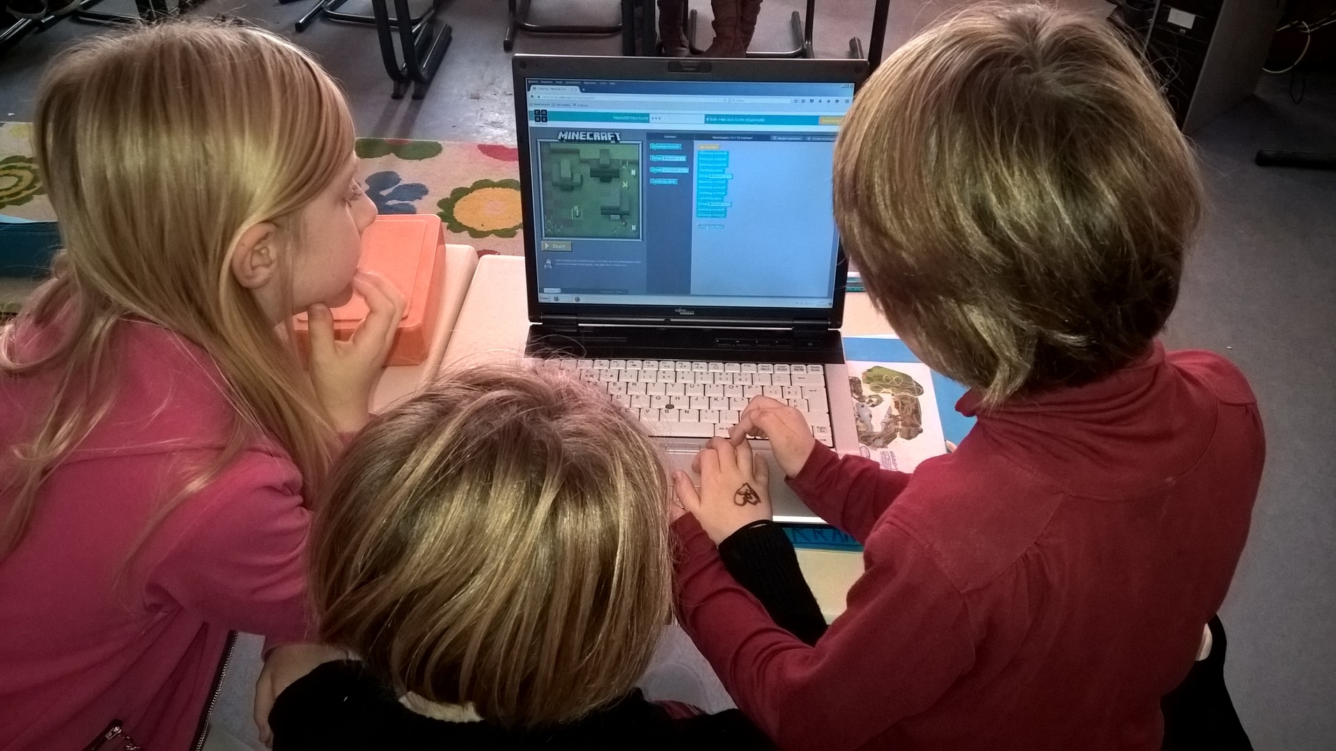 Hour of Code coderen met Minecraft