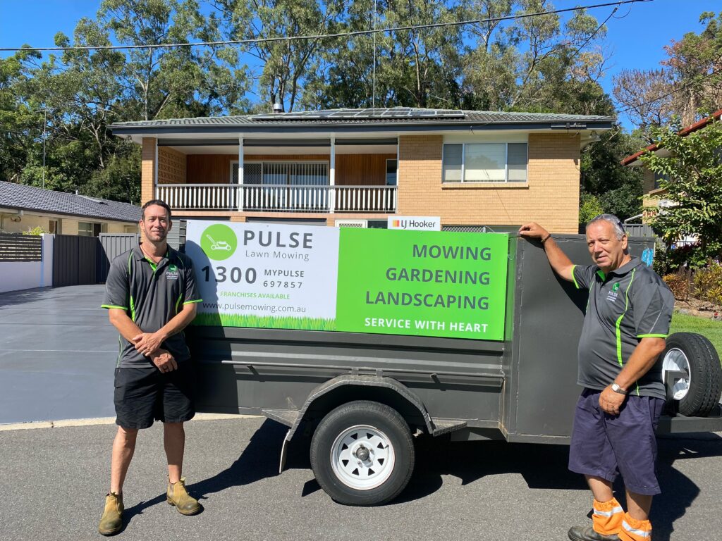 Lawn Mowing Browns Plains Pulse Lawn Mowing and Gardening