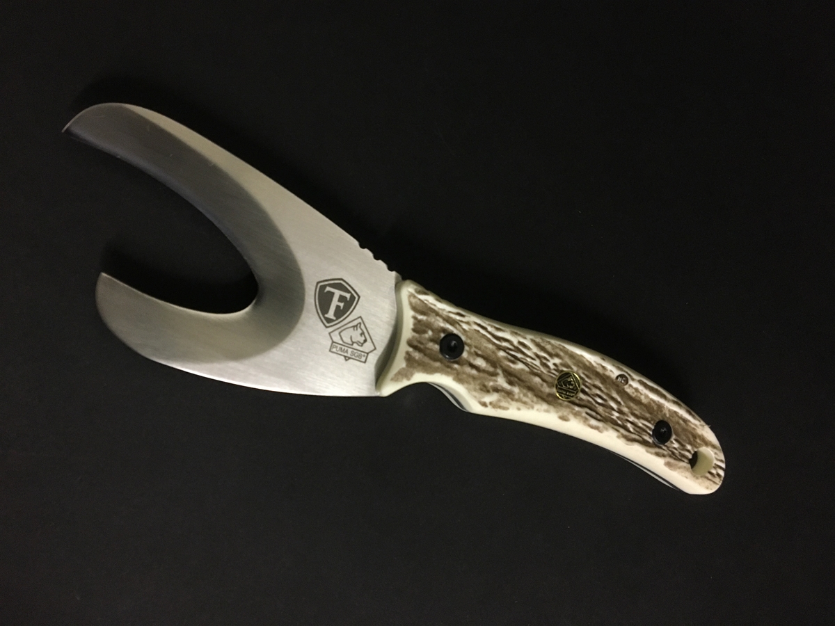 Field Dressing Game Using Hunting Knives Effectively » KnifeKnowHow