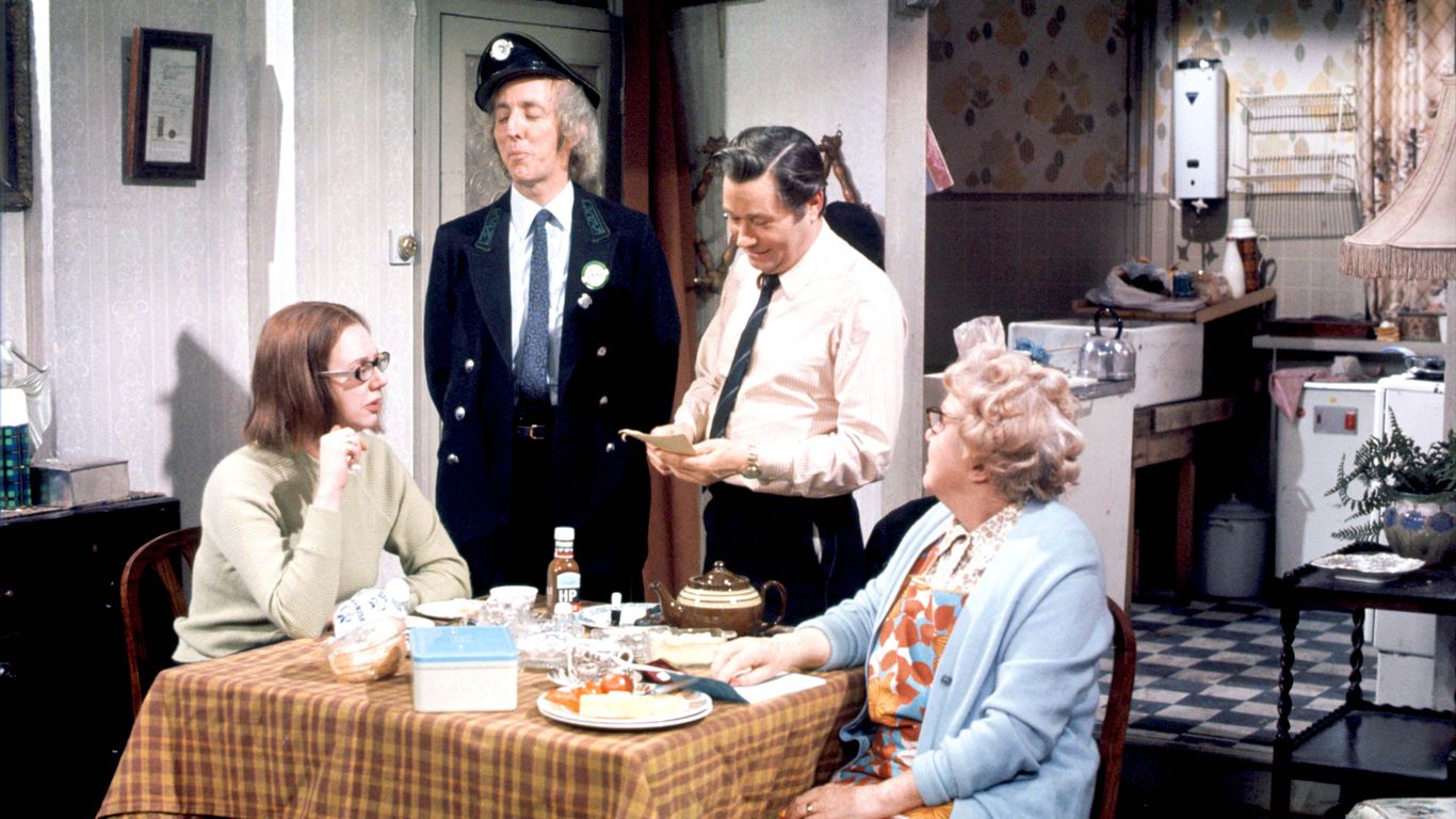 On the Buses Classic British TV Comedy Show Pumpkin FM