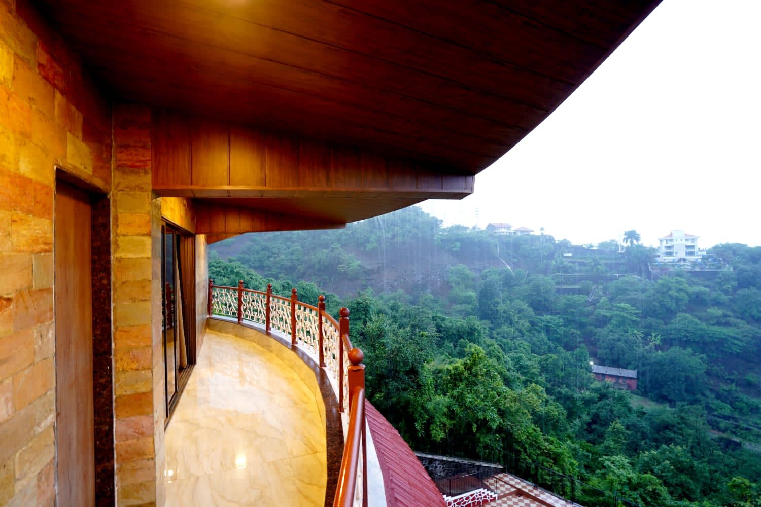 Eternal Villa 5 BHK Luxury Surrounded With Mountains In Khandala