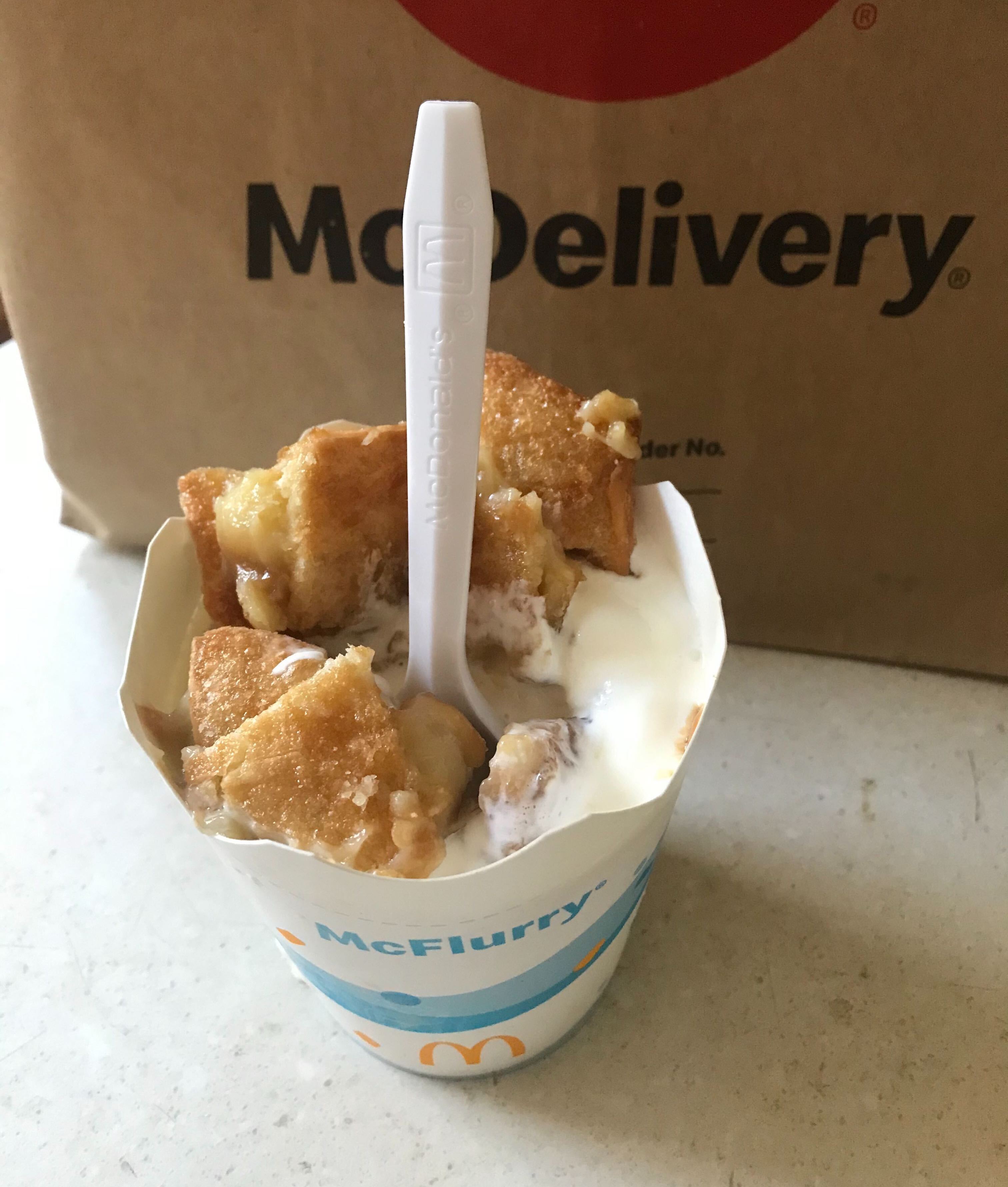 We Tasted Macca's Banana Caramel Pie McFlurry & Have Many Feelings