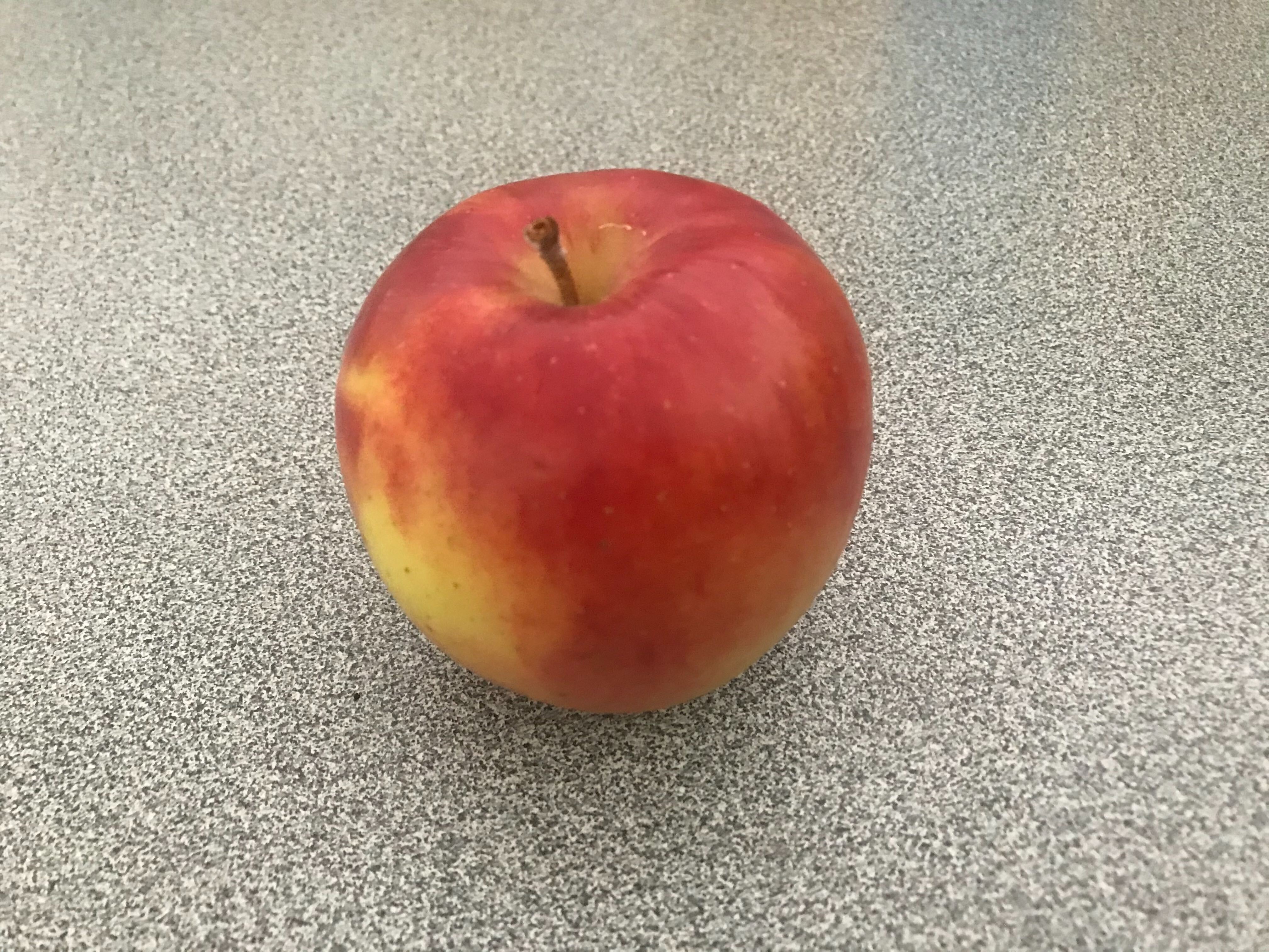 Apples Sold In Australia, Ranked From Worst To Best