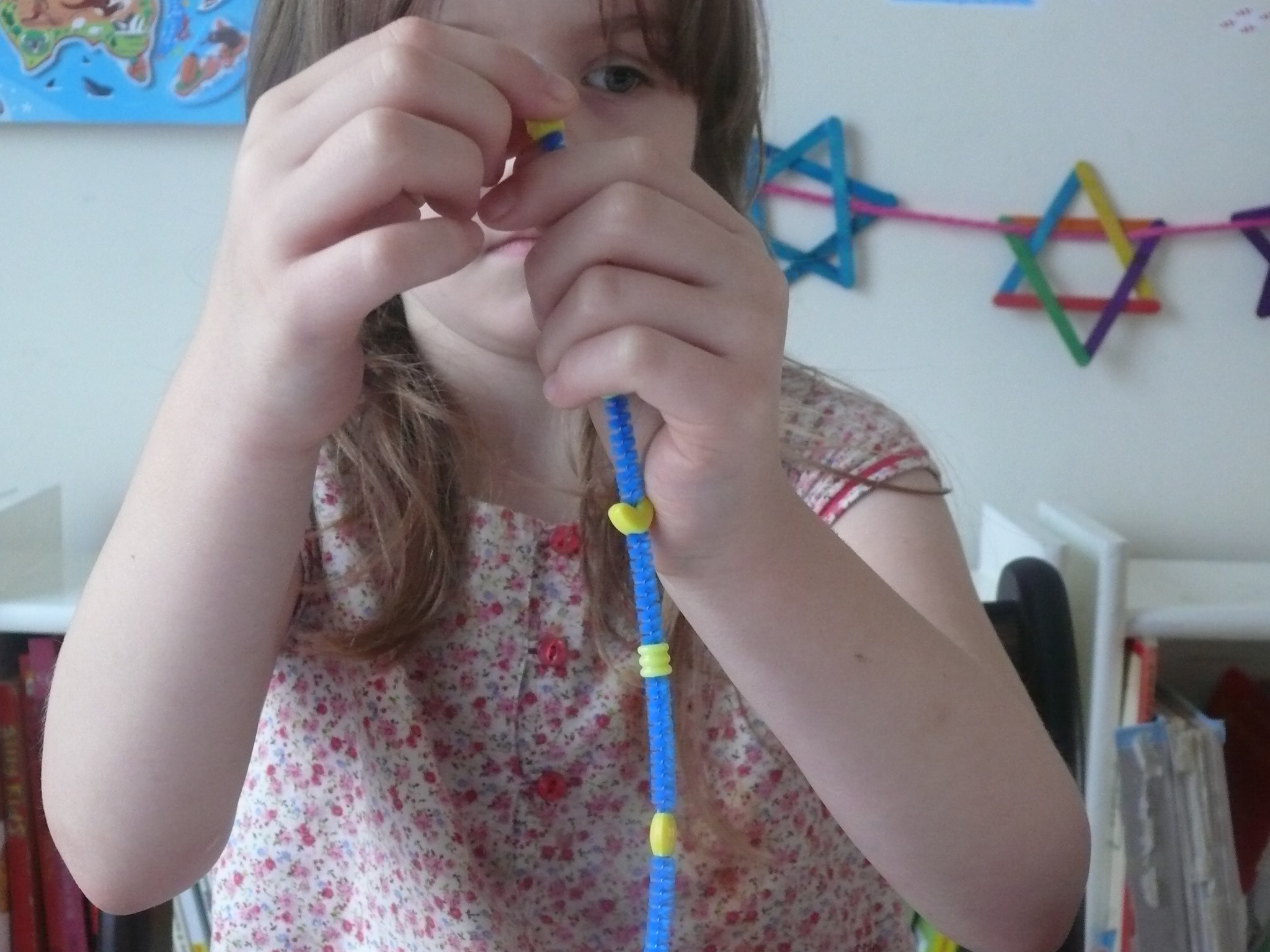 Beaded PipeCleaner Star of David Craft