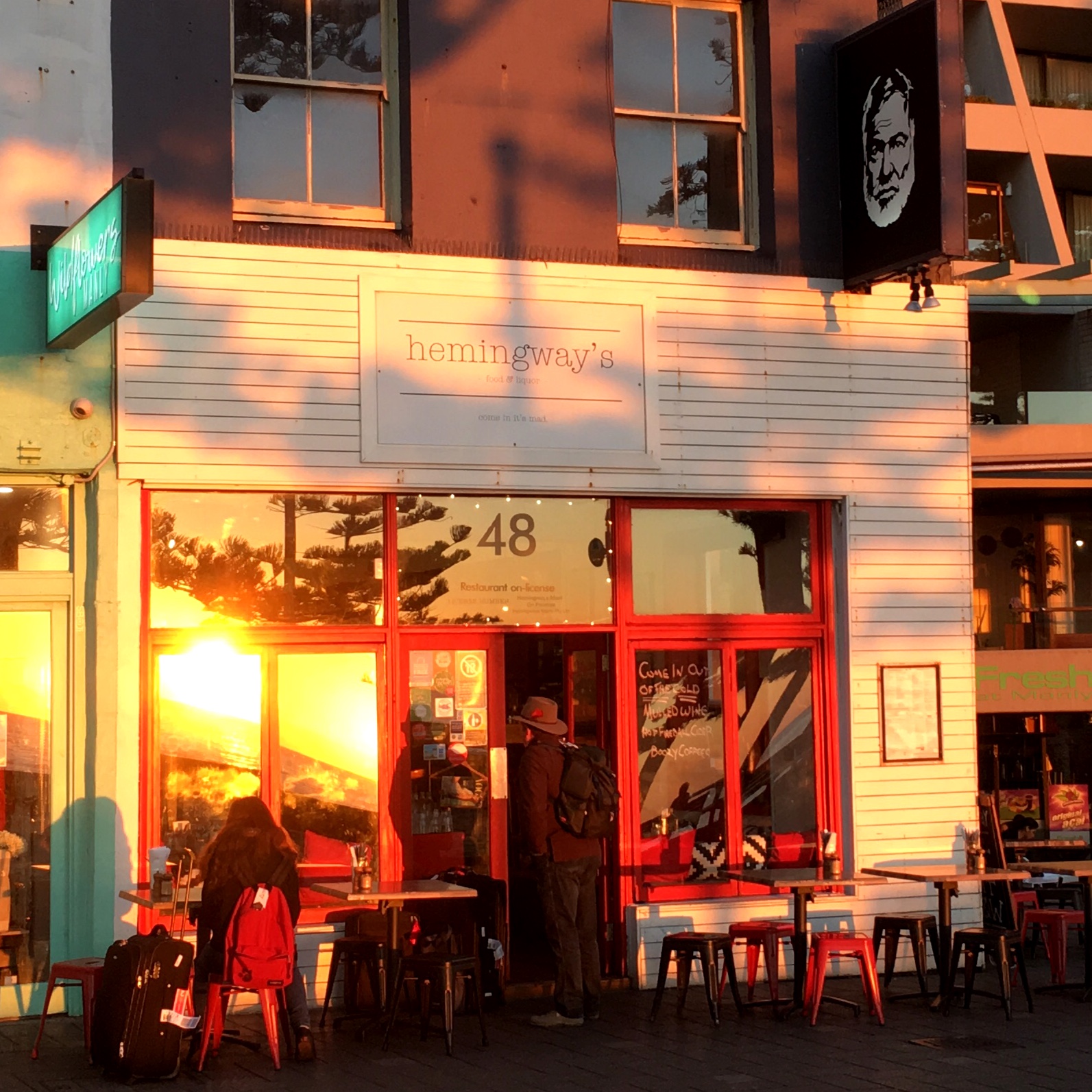 Hemingway's Manly Dog Friendly Cafe in Manly Pupsy