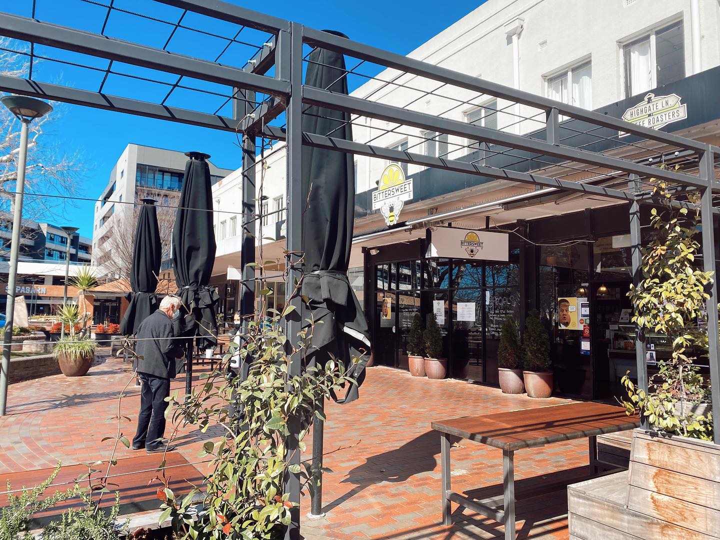 Bittersweet Dog Friendly Cafe in Kingston Pupsy