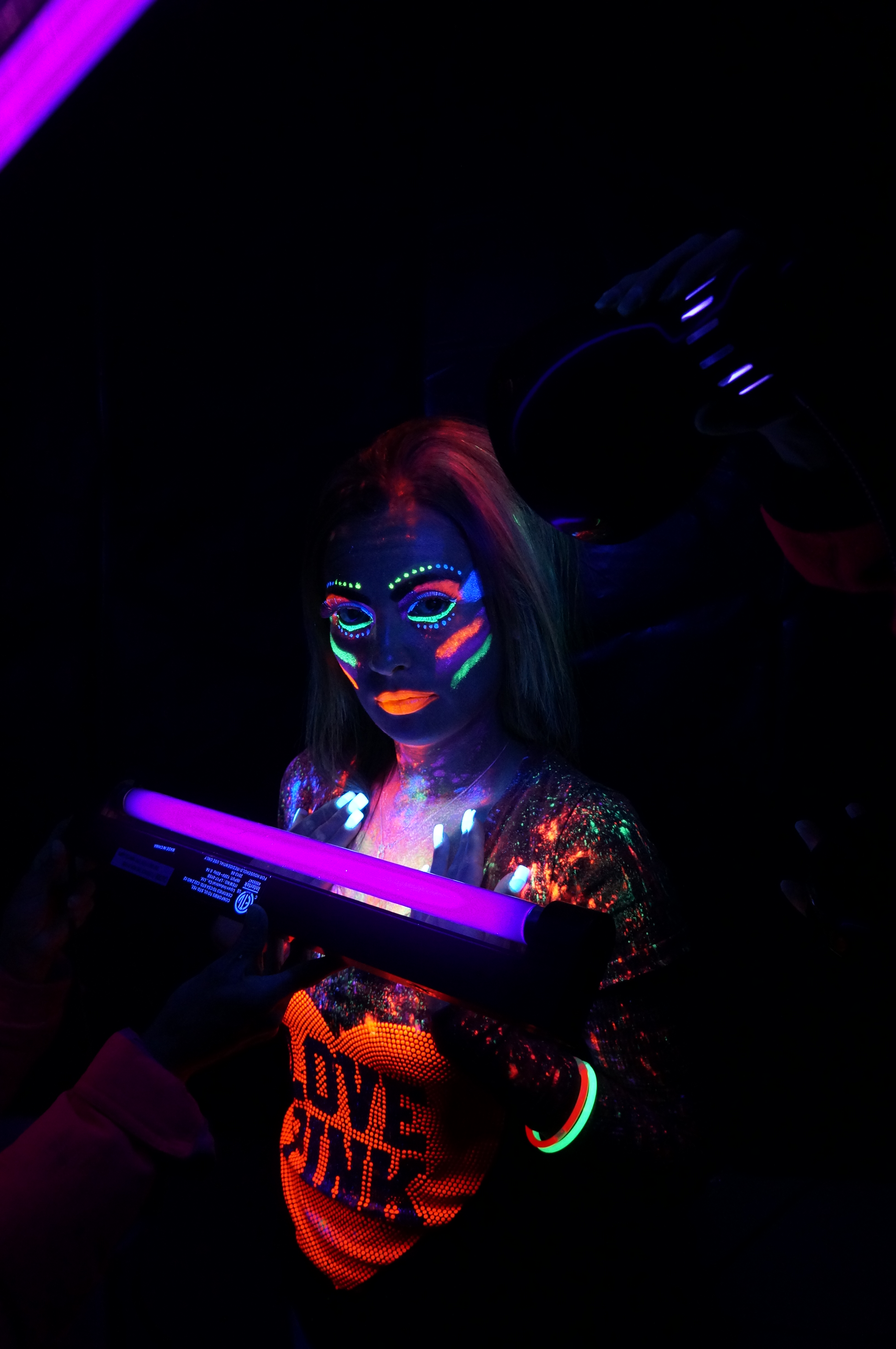 How to photograph AfterDark™ under UV Black Lights. PurColour