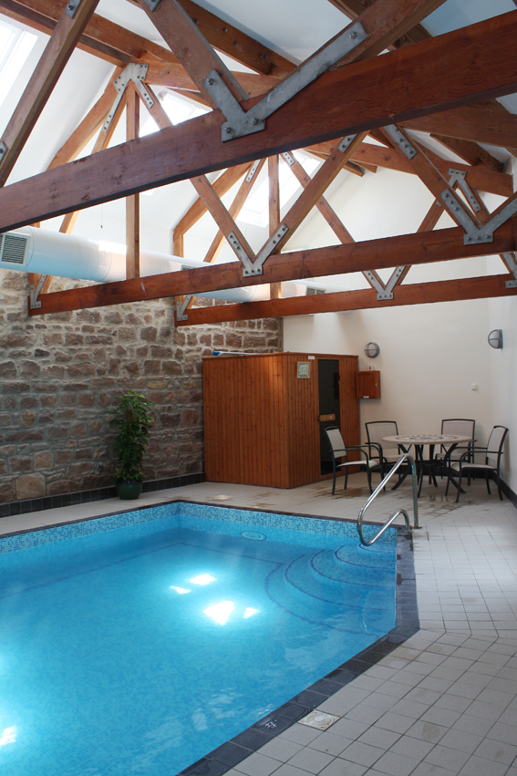 Swimming Pool The Purdy Lodge