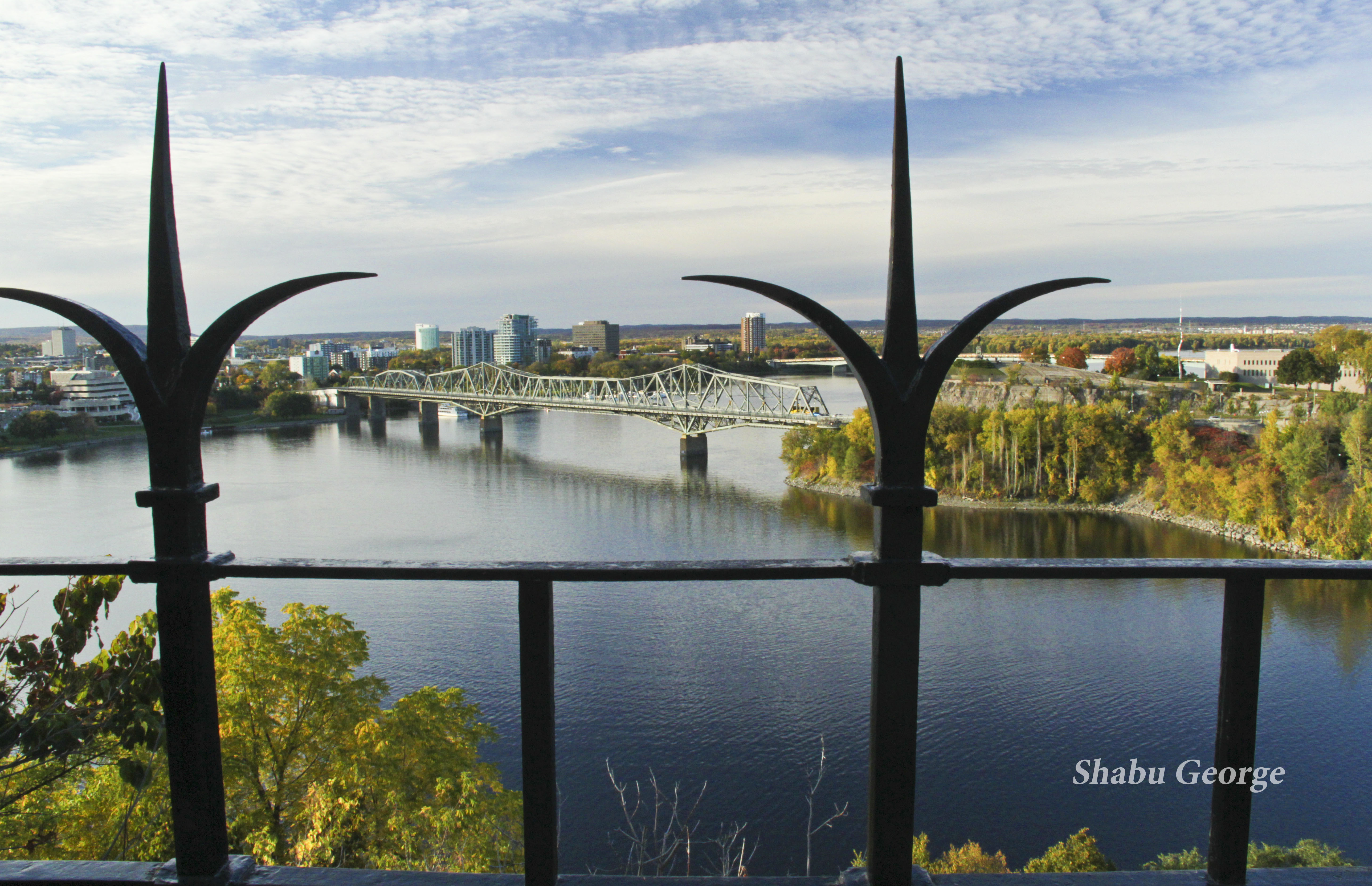 Good Evening Gatineau Pure Frames