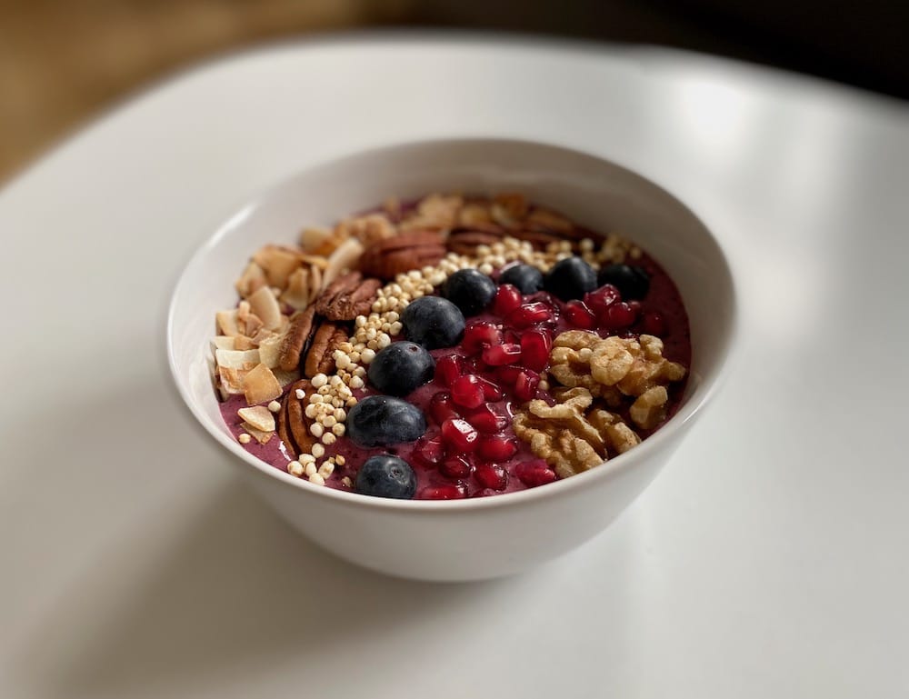 Açai bowl without bananas PURELY SIGGA