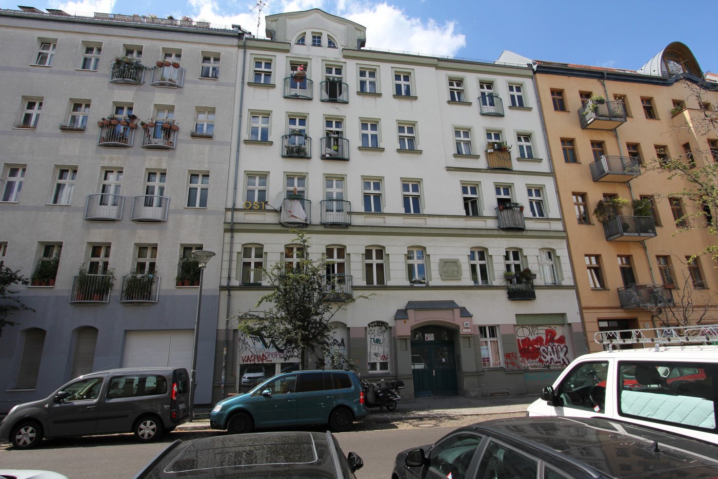 Klassischer Berliner Altbau im Friedrichshain pure Immobilien