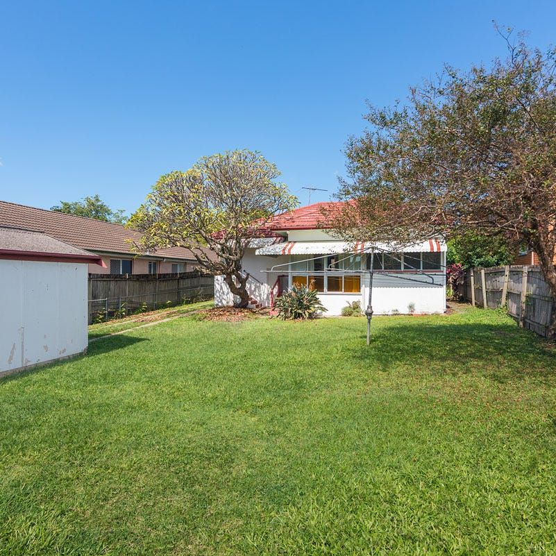 10 Winifred Street purerealestategroup