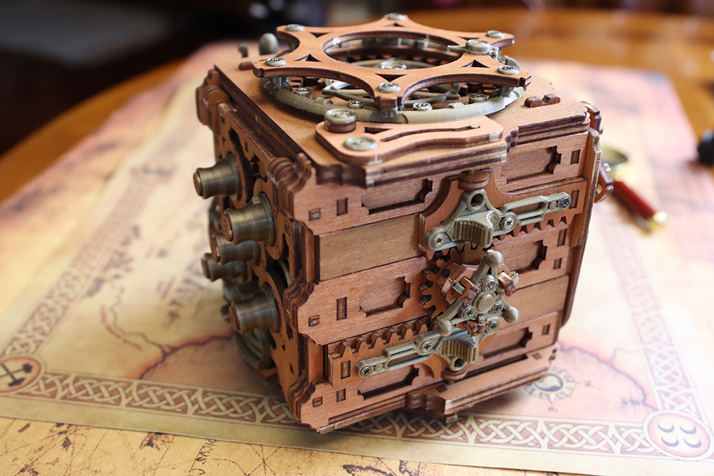 The Mécanigma Steampunk Puzzle Box