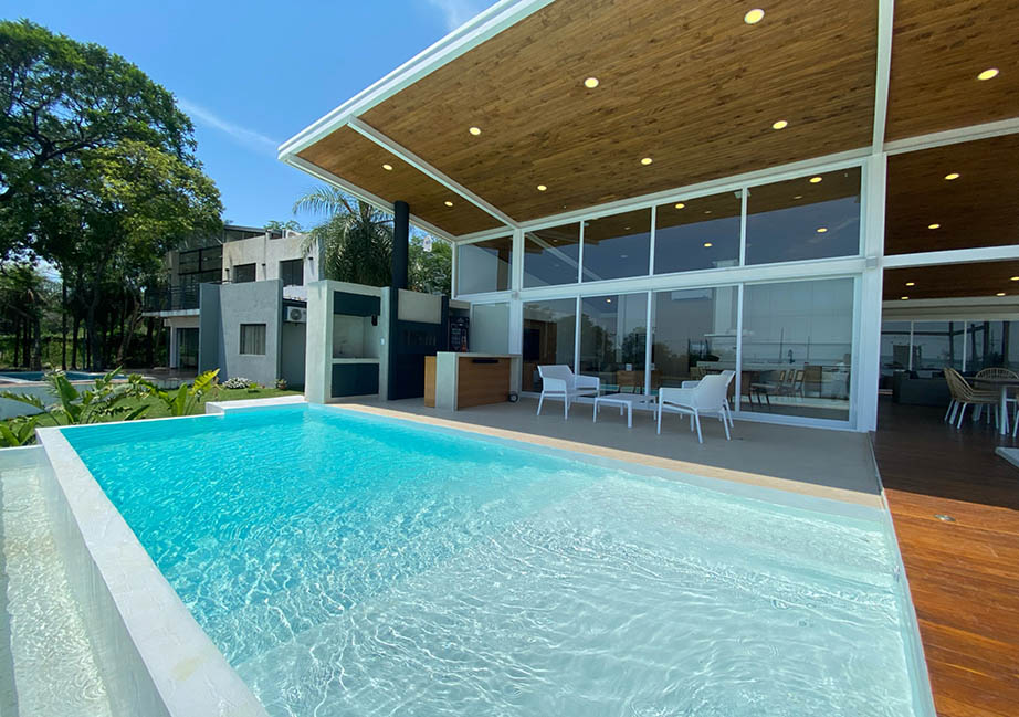 Casa con excelente vista al lago en San Bernardino! Condominio Sunset