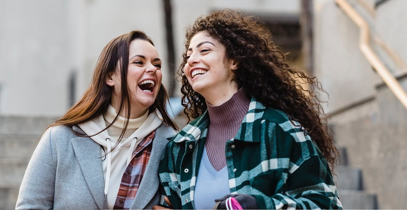 Cómo hago nuevos amigos después de la Uni? Psiquicos