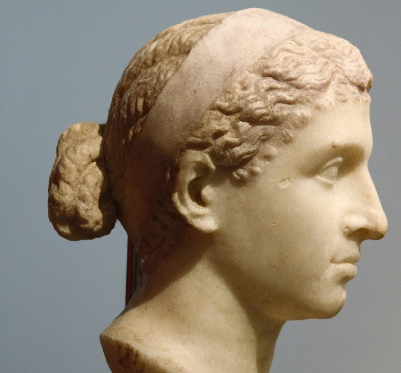 Cleopatra biografía de la legendaria reina de Egipto