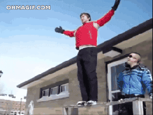 dude-ice-jumping-fail